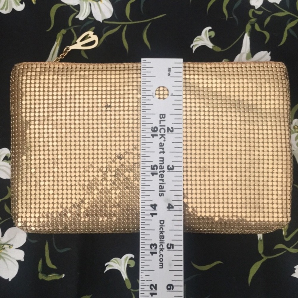 Vintage Chainmail Clutch - Picture 10 of 10
